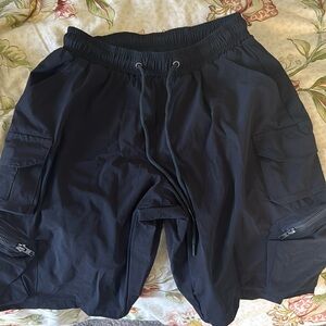 American Bazi Los Angeles Women’s Cargo Shorts Small